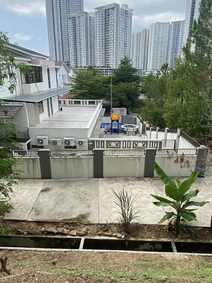 Villa Near Spice Arena 3Br 15Pax With Ktv Pool Table And Kids Swimming Pool Bayan Lepas